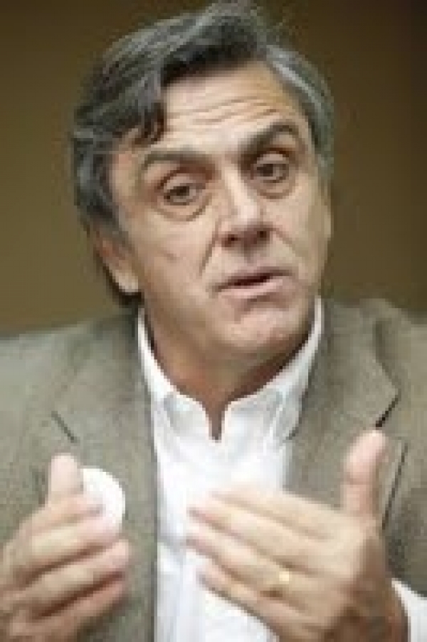 Pablo Longueira